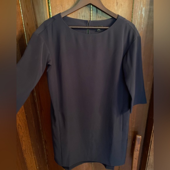 Ann Taylor M navy blue dress. Tags removed but never worn. Below the knee length - Picture 1 of 3